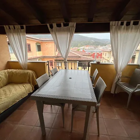 Casa Di Nonna Sandra Torpè